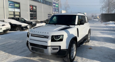 Новый Land Rover Defender 2020 на обслуживание в Новосибирске